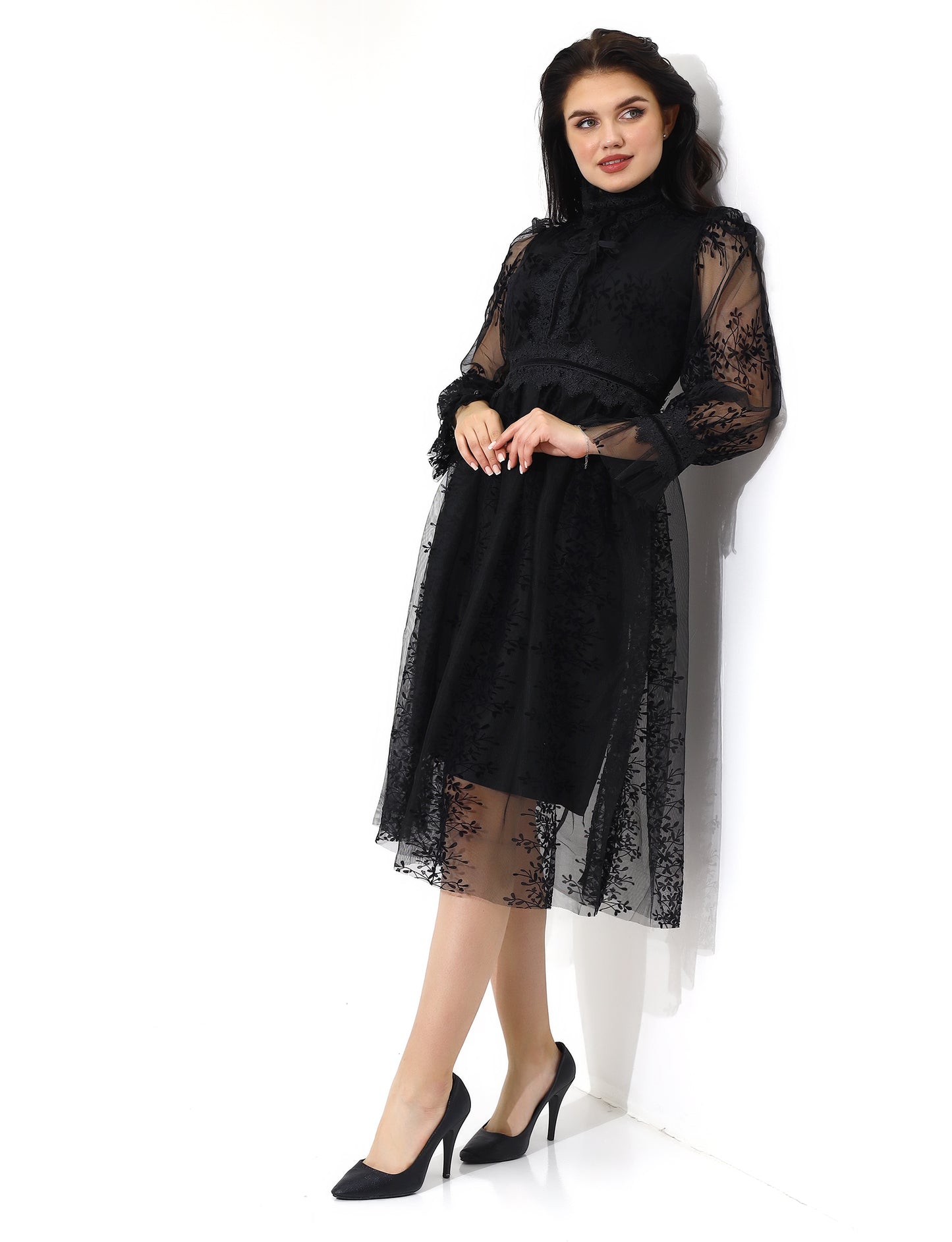 Elegant Black Lace Midi Dress