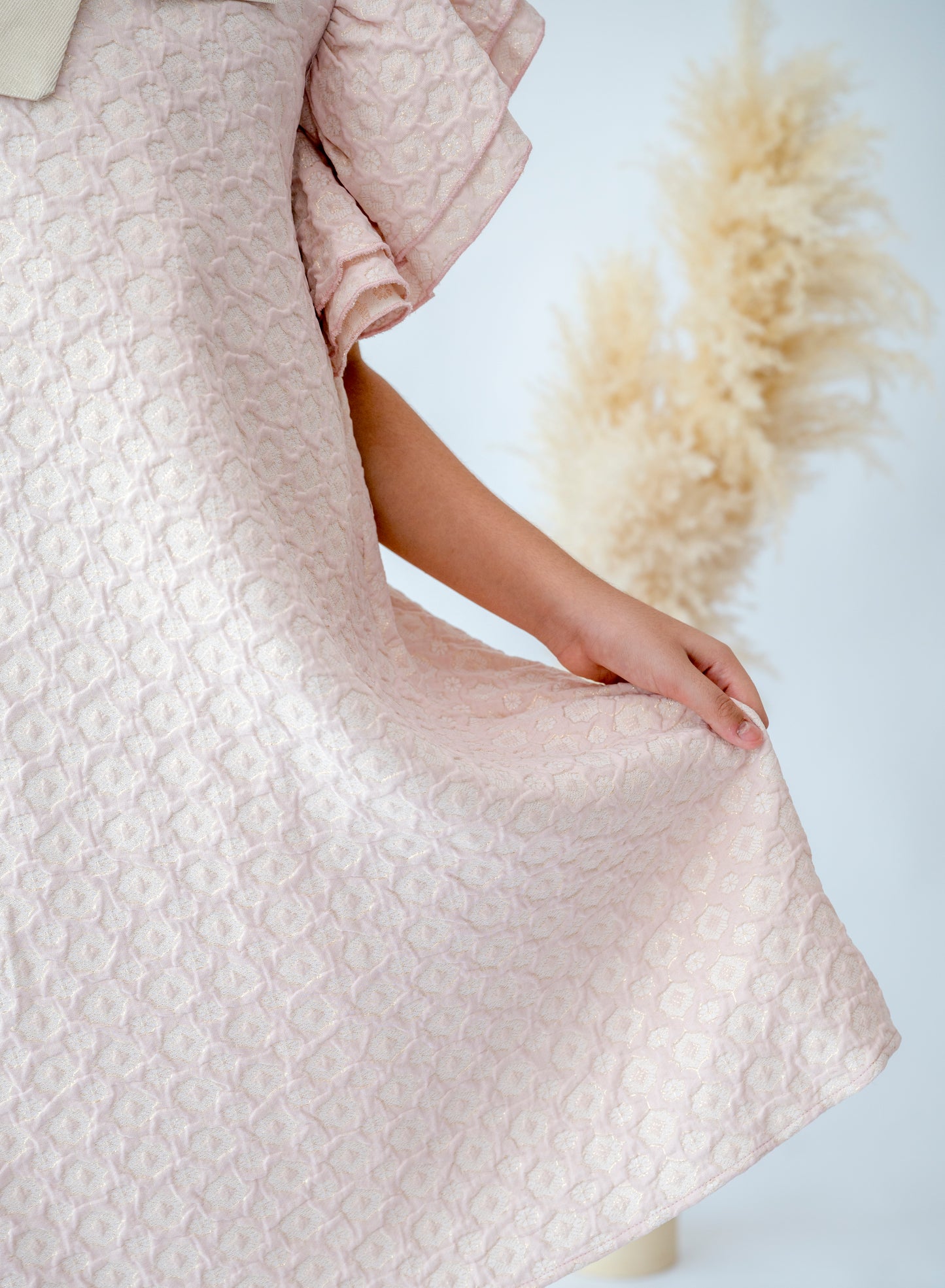 Vintage Charm Puff Sleeve Dress