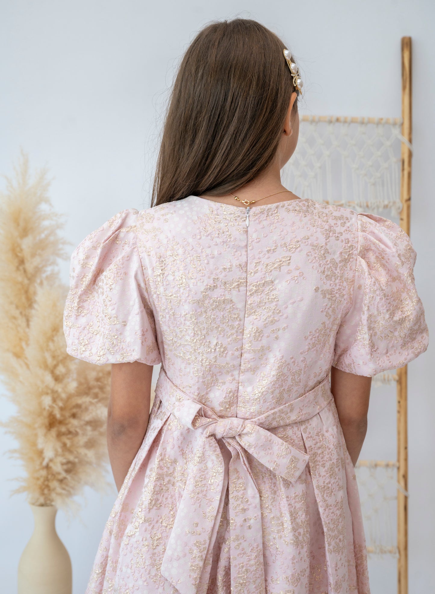 Elegant Kids Pink Jacquard Dress with Puff Sleeves and Gold Details