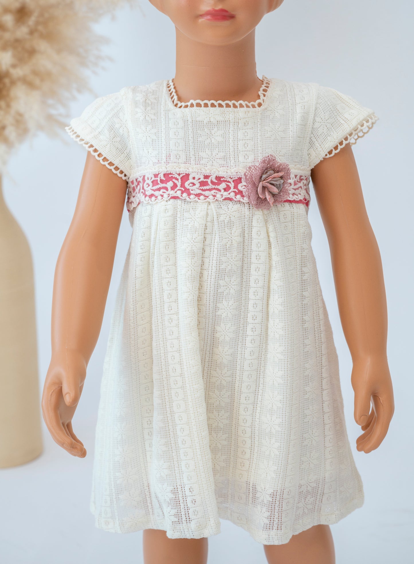 Elegant Floral Lace Dress for Baby Girls - Stayele Store 9 Months