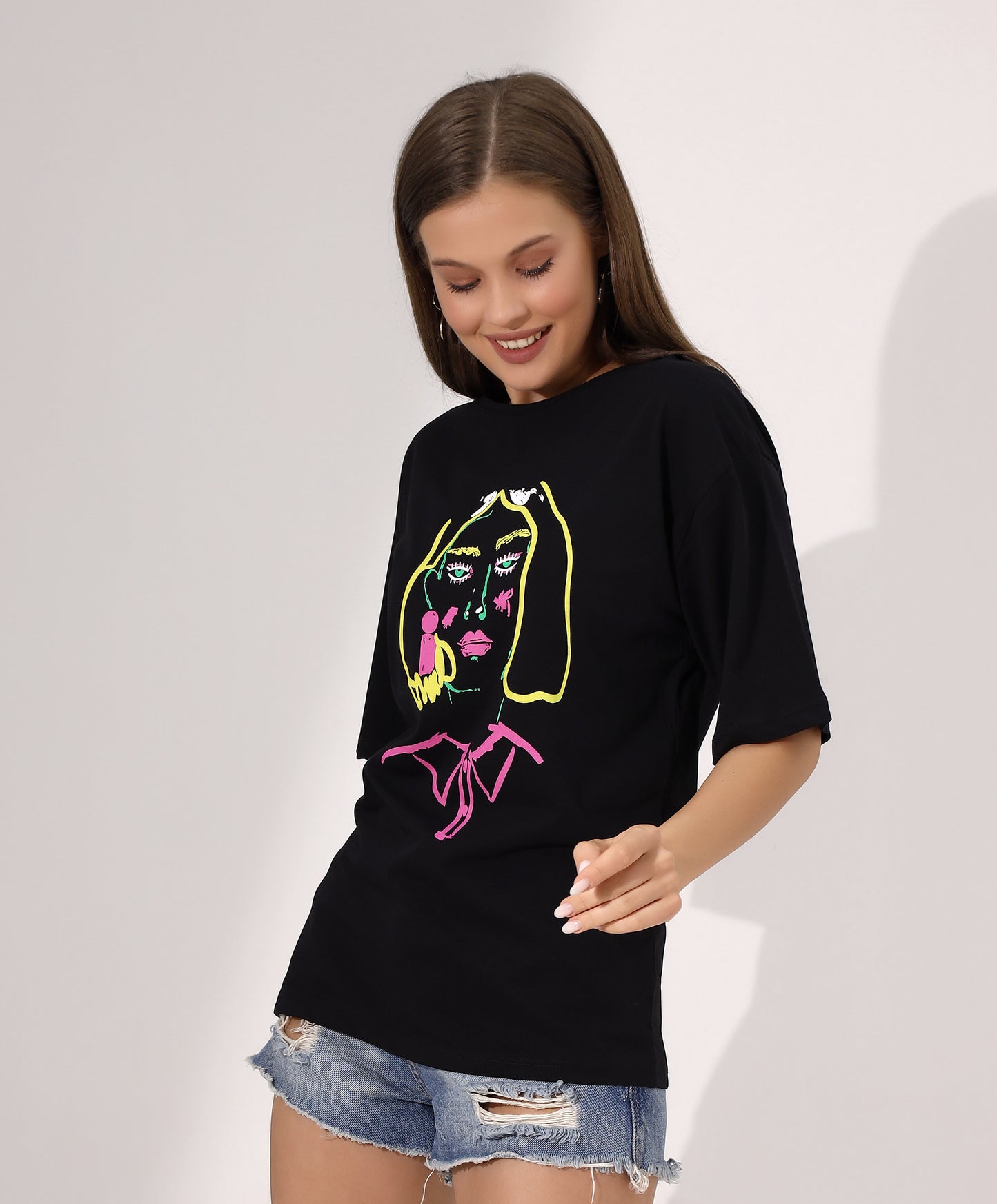 Modern Art Face Print Tee
