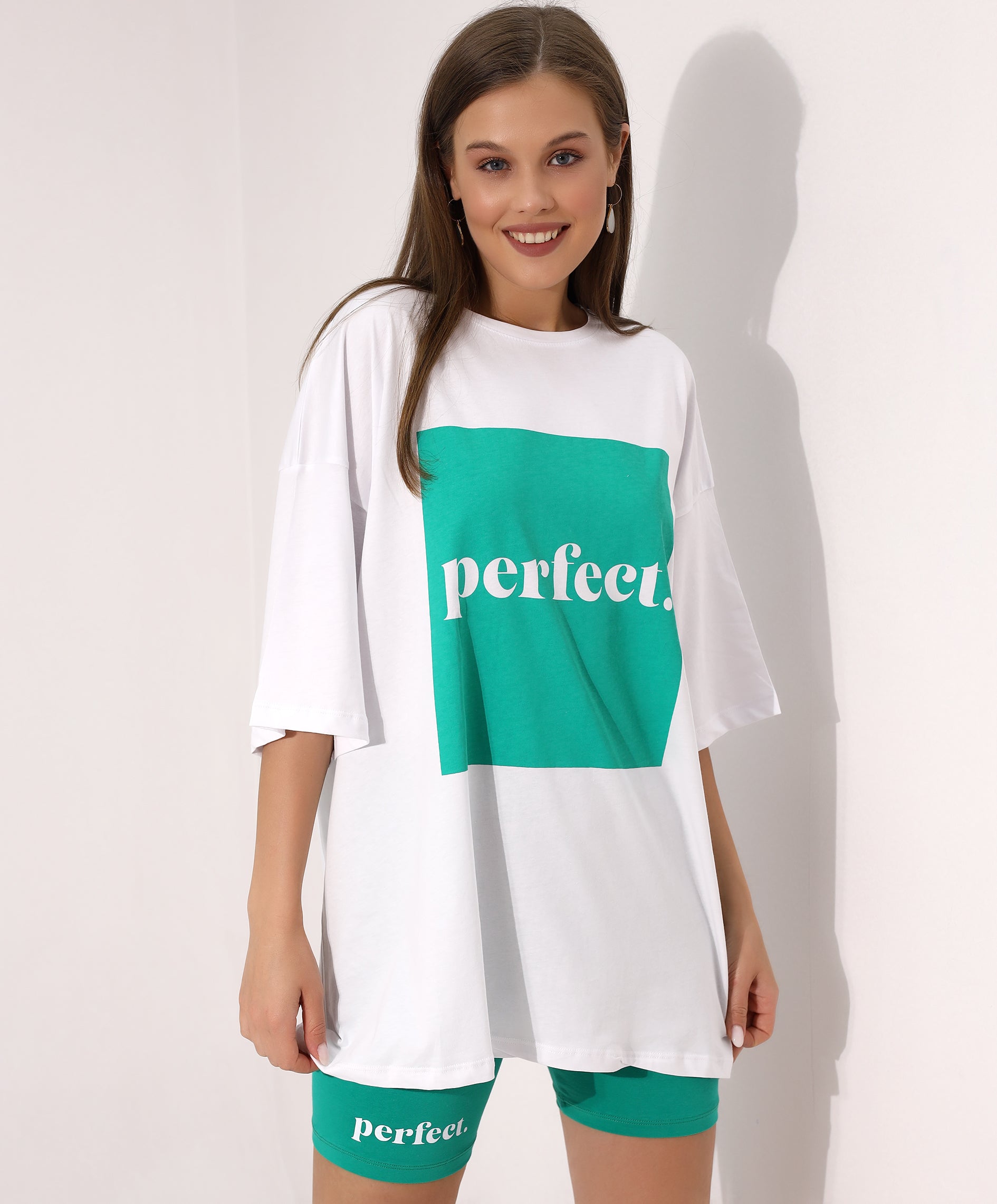 Perfect Oversized T-Shirt and Shorts Set - Stayele Store S