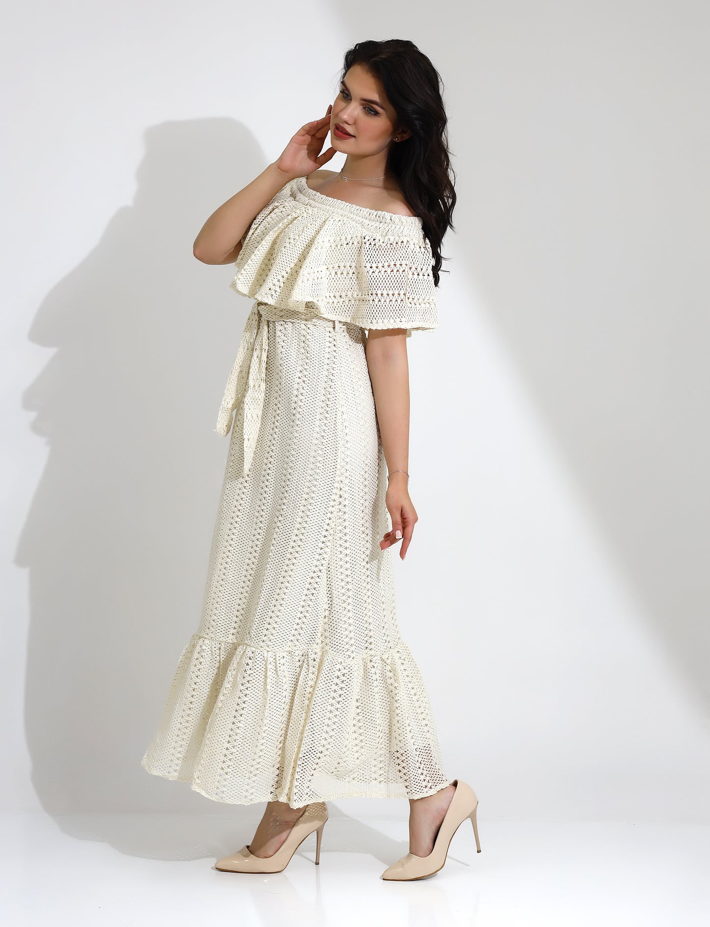 Elegant Off-Shoulder Maxi Dress