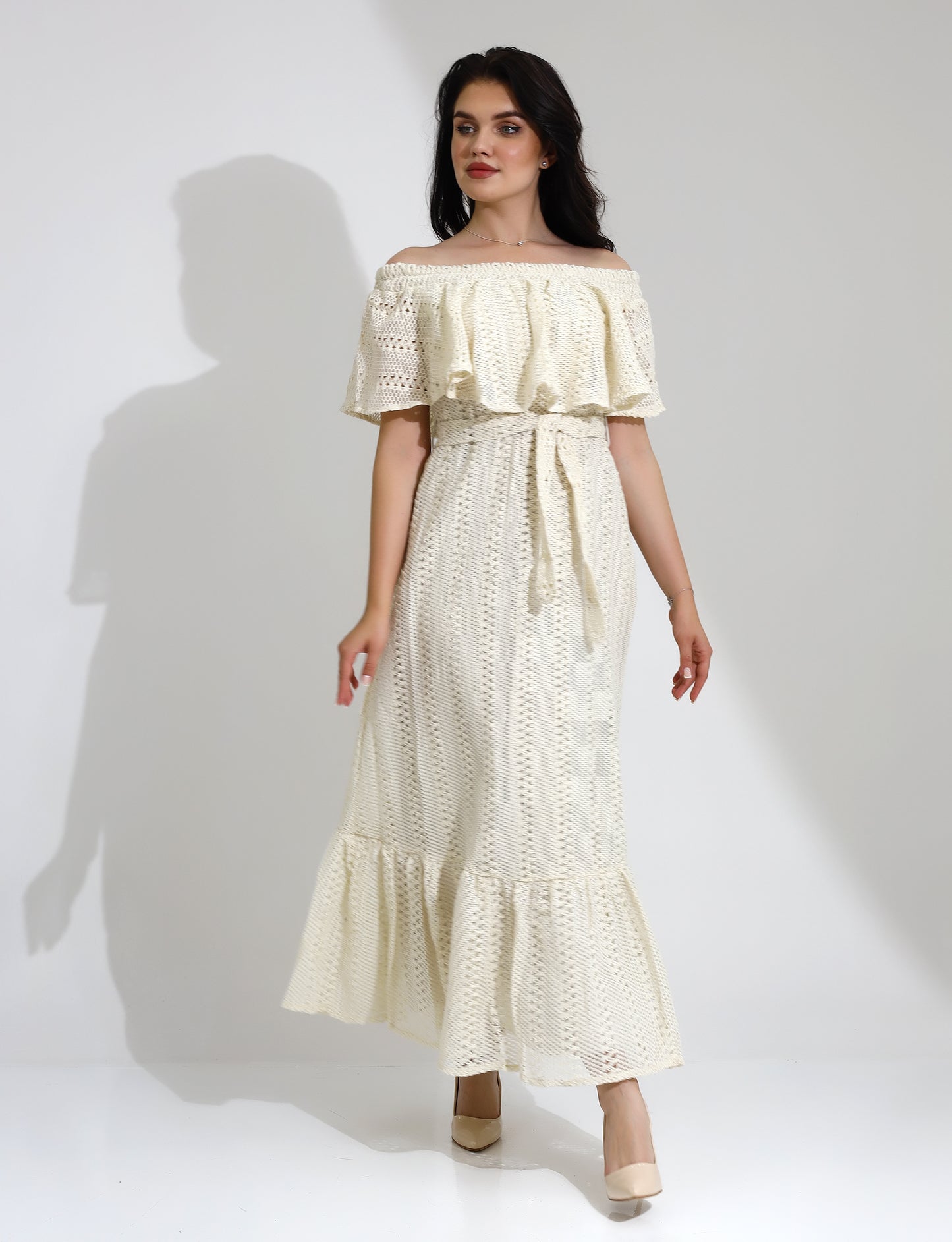 Elegant Off-Shoulder Maxi Dress