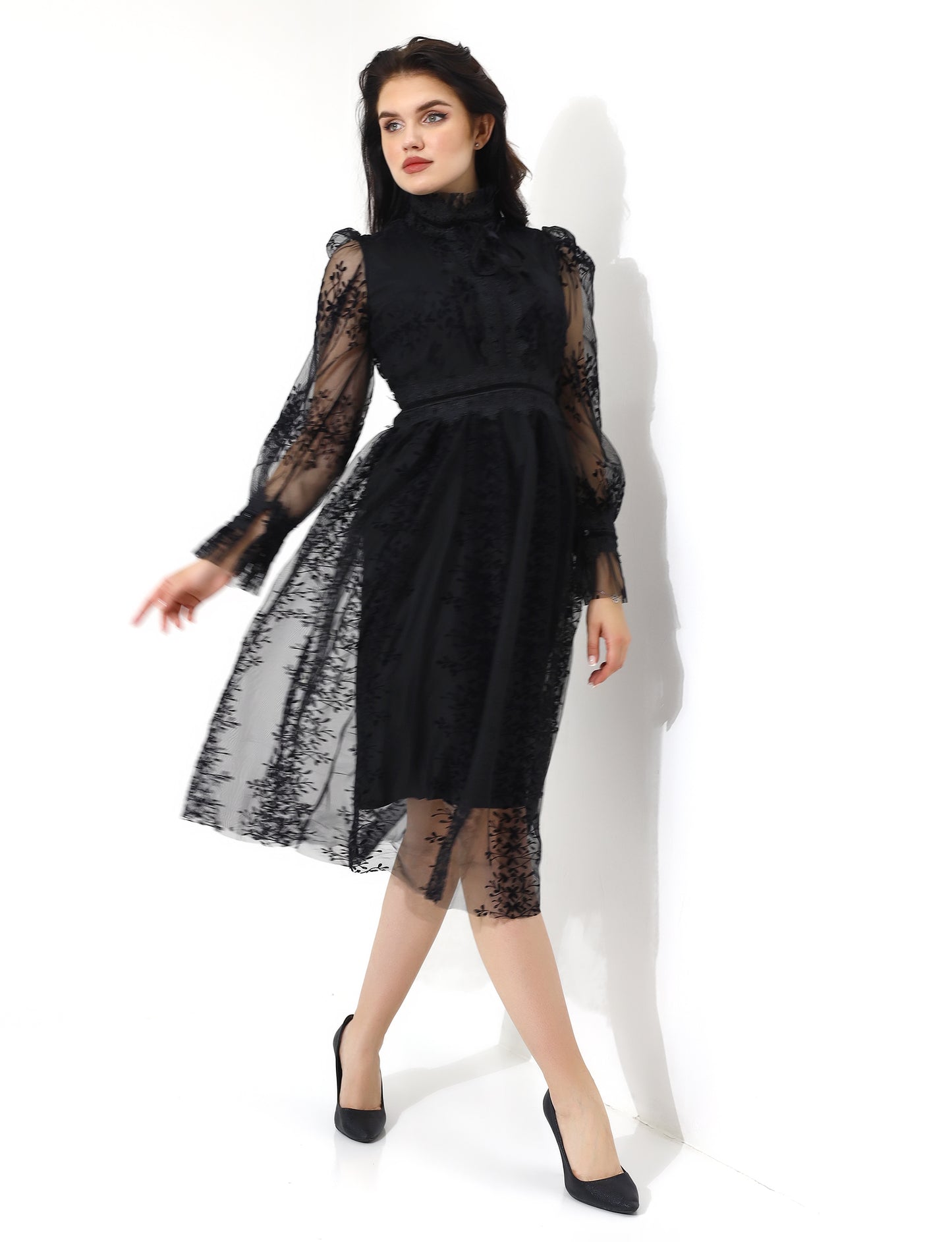 Elegant Black Lace Midi Dress