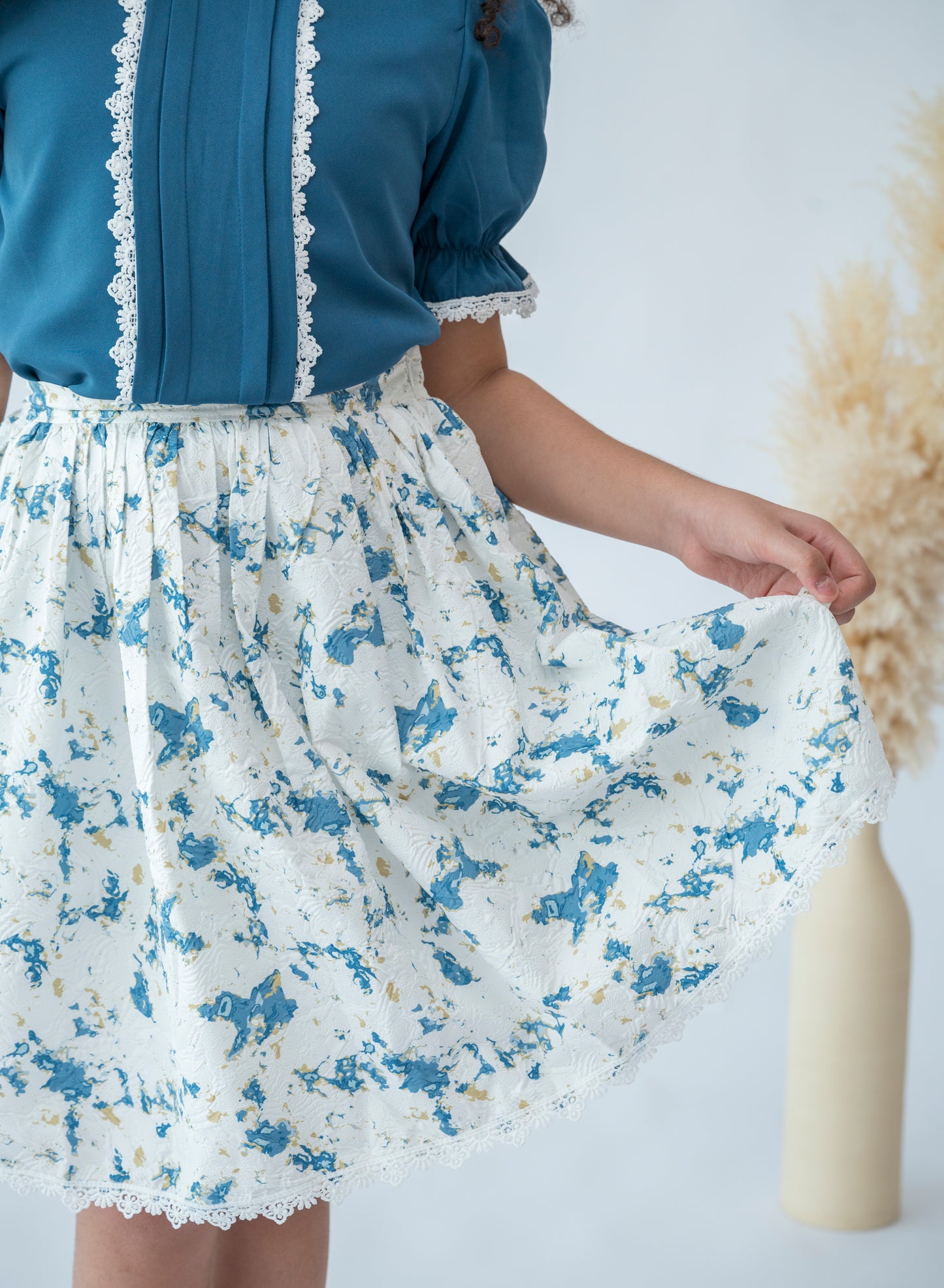 Blue Blossom Lace Trim Set