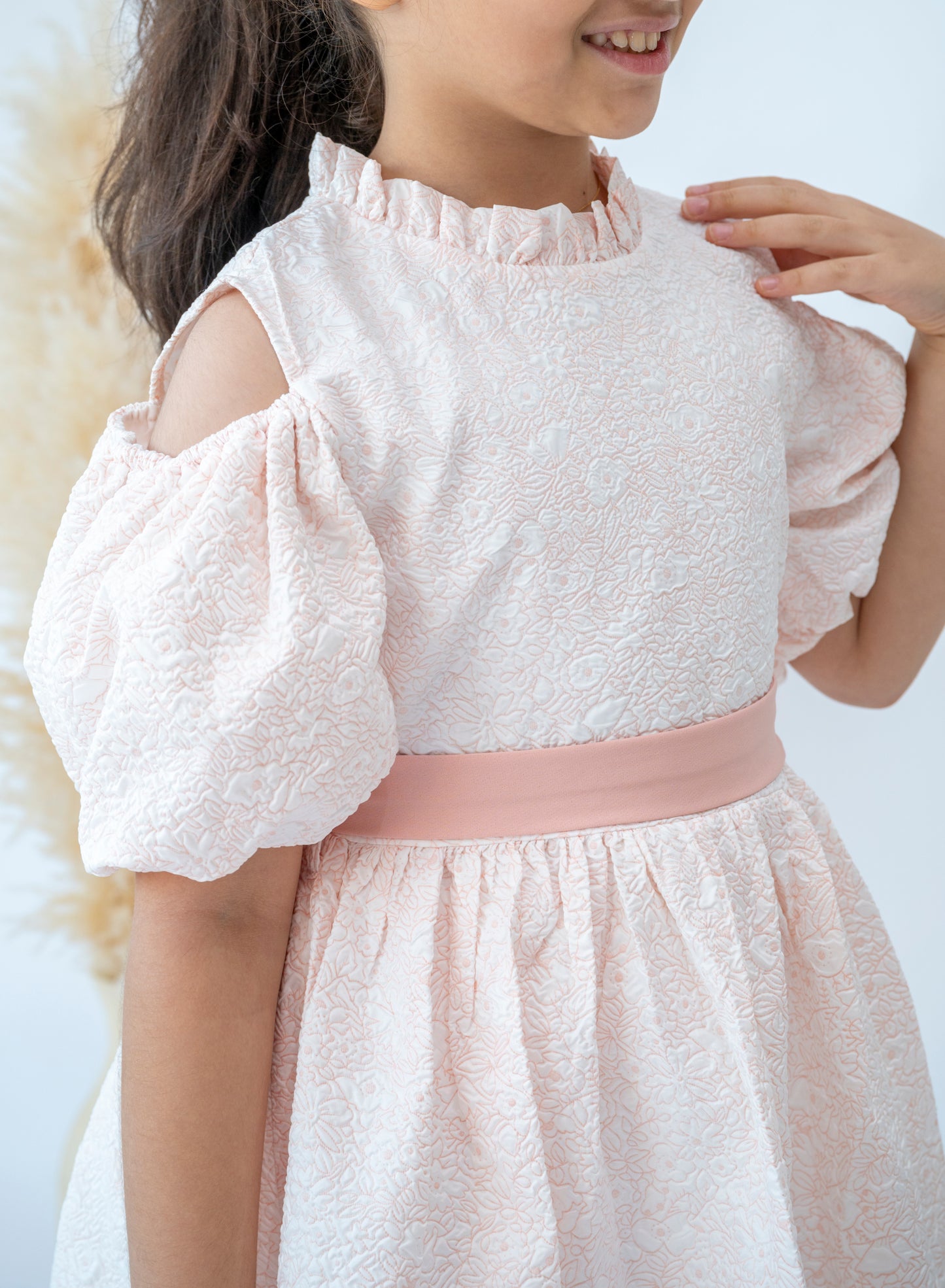 Elegant Pink Floral Girls Dress with Puff Sleeves